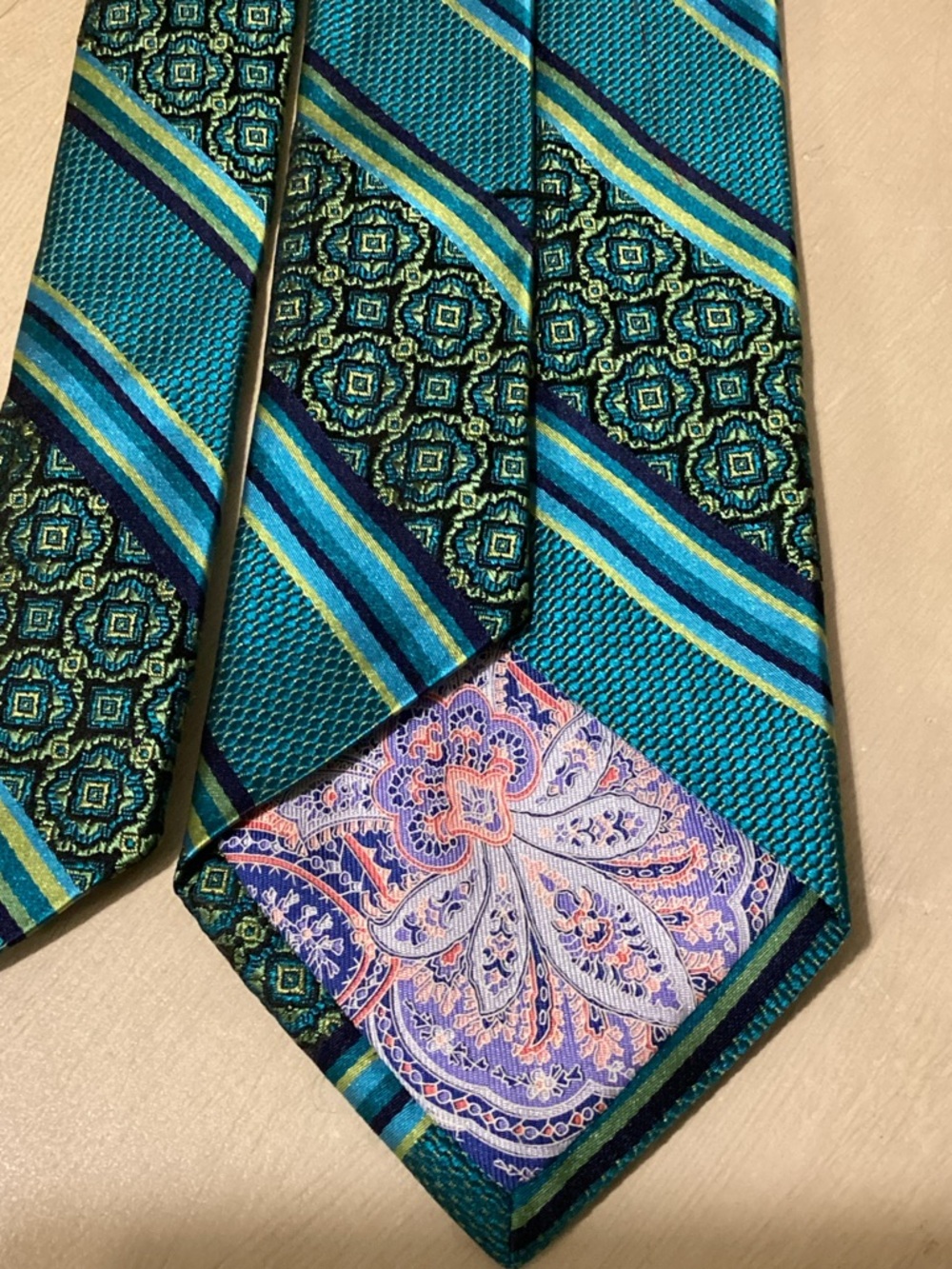 Ted Baker London 100% Silk Teal and Navy Diagonal Striped Tie Gorgeous Color EUC - Picture 4 of 8